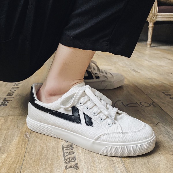 2023 Canvas Shoes Summer Student Fashion Brand Low Top Shoes Instagram Trendy Casual Little White Shoes Couple Hong Kong Style Board Shoes