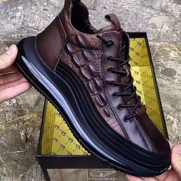 Men's Shoes Clearance Trend Waterproof Casual Leather Shoes Men's Crocodile Pattern Shoes Versatile Soft Sole Shock Absorption Sports Shoes Men's Height Increase